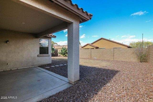 3060 E RAVENSWOOD Drive, Gilbert, AZ 85298