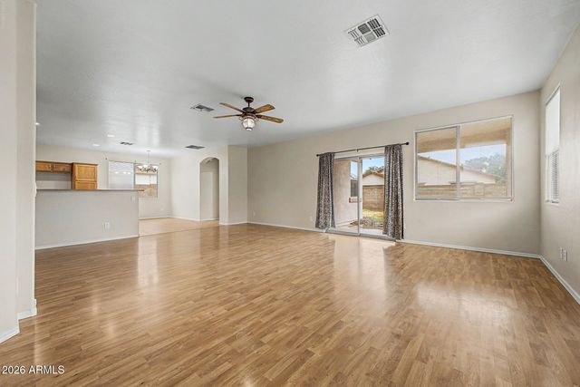 3060 E RAVENSWOOD Drive, Gilbert, AZ 85298
