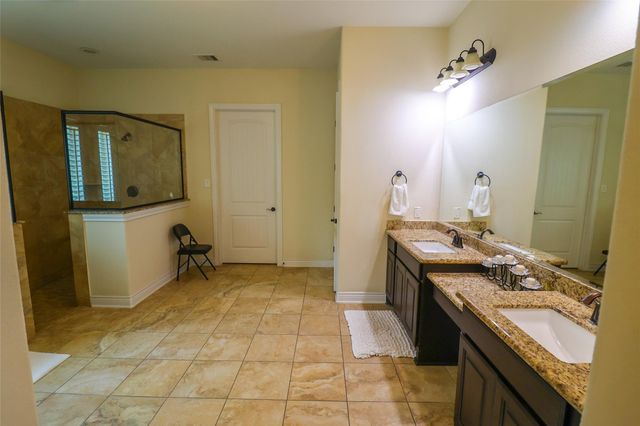 2406 Barclay Lake Ln Lane, Spring, TX 77388