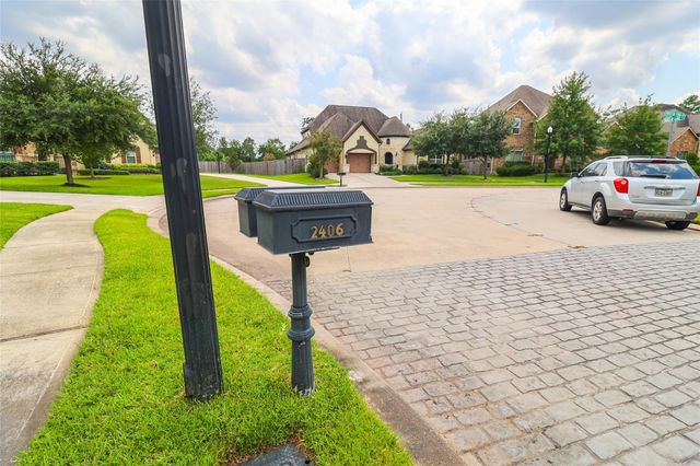 2406 Barclay Lake Ln Lane, Spring, TX 77388
