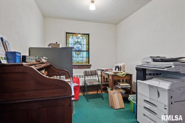 111 S CHURCH Street, Virden, IL 62690