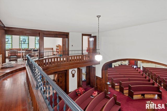 111 S CHURCH Street, Virden, IL 62690