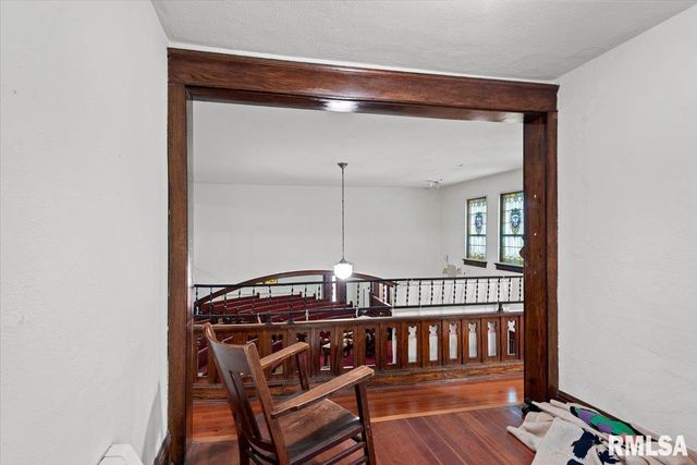 111 S CHURCH Street, Virden, IL 62690