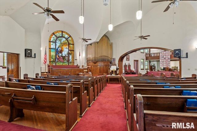 111 S CHURCH Street, Virden, IL 62690