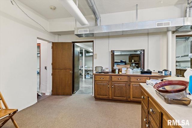 111 S CHURCH Street, Virden, IL 62690