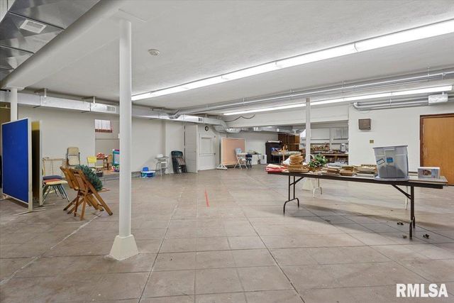 111 S CHURCH Street, Virden, IL 62690