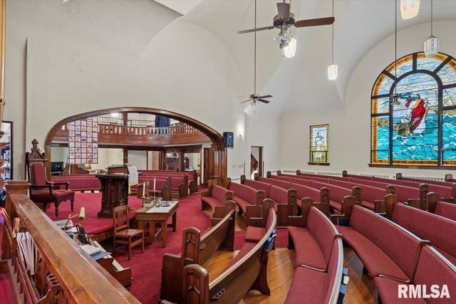 111 S CHURCH Street, Virden, IL 62690