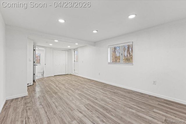 47339 Jefferson Avenue, Chesterfield Township, MI 48047