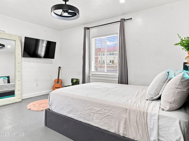 2708 N DAYTON Street, Phoenix, AZ 85006