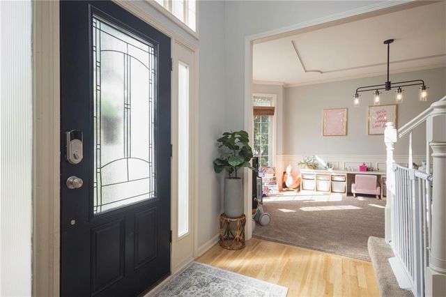 1012 NE Serenity Lane, Lee's Summit, MO 64064