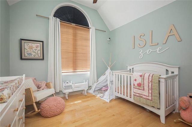 1012 NE Serenity Lane, Lee's Summit, MO 64064