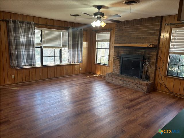 109 County Road 138b, Burnet, TX 78611