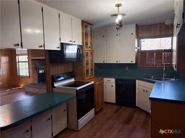 109 County Road 138b, Burnet, TX 78611