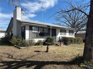 109 County Road 138b, Burnet, TX 78611
