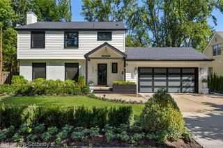 1054 Saxon Drive, Birmingham, MI 48009