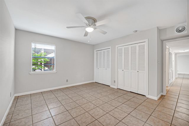 6315 Crab Orchard Rd 9, Houston, TX 77057
