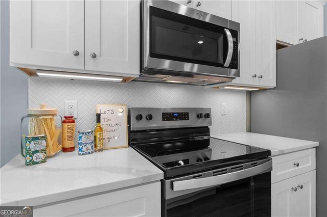 190 Abbotts Crossing Circle, Conyers, GA 30094