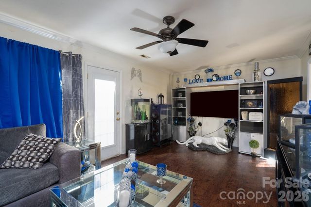 8042 Regent Park Lane, Charlotte, NC 28210