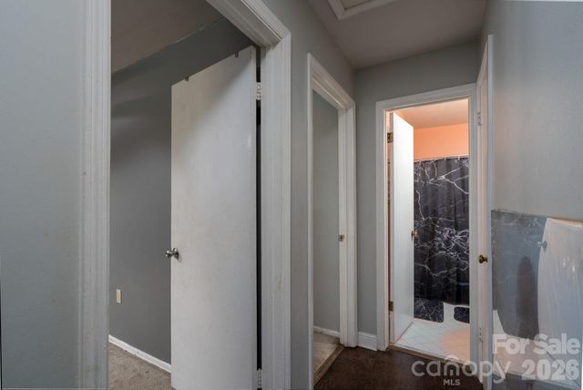 8042 Regent Park Lane, Charlotte, NC 28210