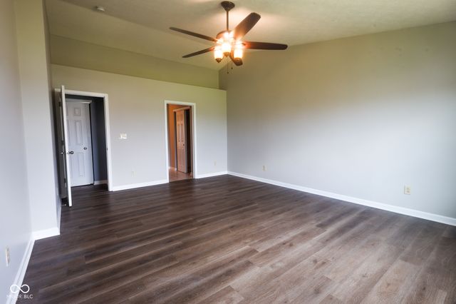 6451 Enclave Court, Greenwood, IN 46143