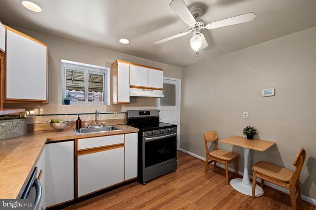 3432 ROLAND AVE, Baltimore, MD 21211