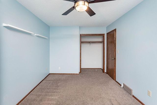 2601 Atlantic Drive S, Fargo, ND 58103