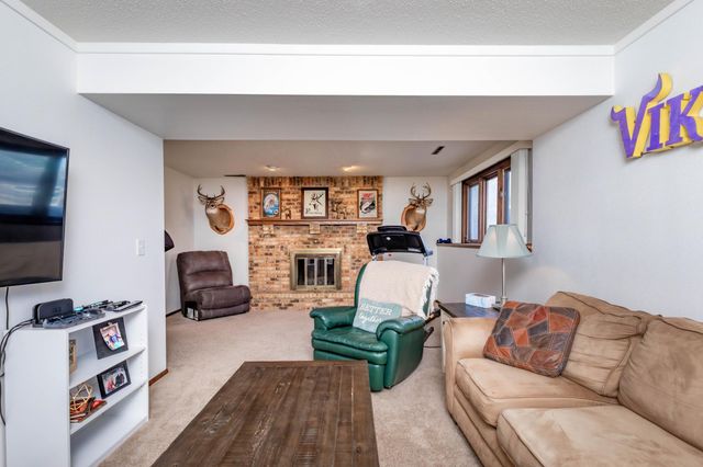 2601 Atlantic Drive S, Fargo, ND 58103