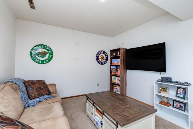 2601 Atlantic Drive S, Fargo, ND 58103