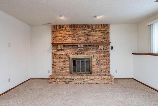 2601 Atlantic Drive S, Fargo, ND 58103