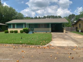 1360 Brinkley Drive, Jackson, MS 39213