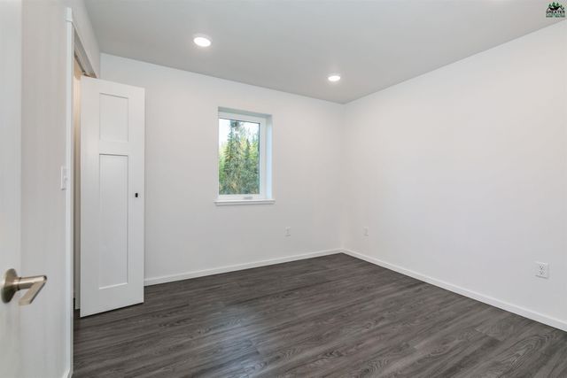 3430 DUNDEE LOOP, North Pole, AK 99705