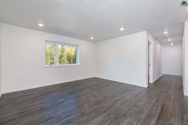 3430 DUNDEE LOOP, North Pole, AK 99705