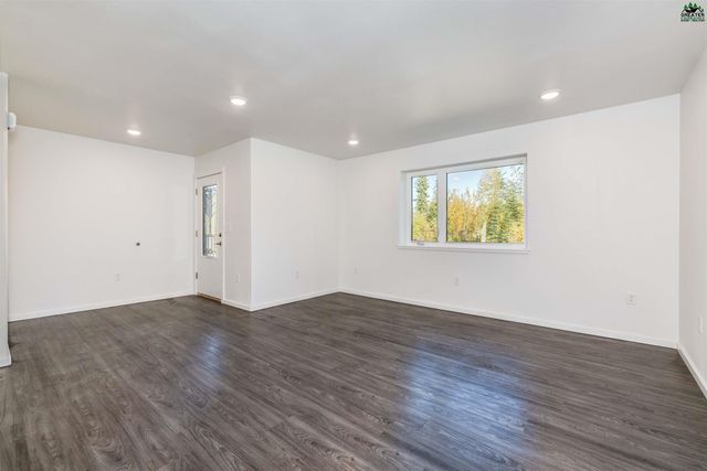 3430 DUNDEE LOOP, North Pole, AK 99705