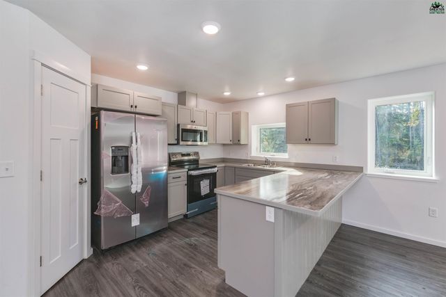 3430 DUNDEE LOOP, North Pole, AK 99705