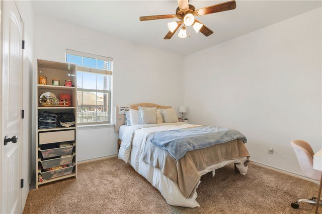 221 Capps Drive, College Station, TX 77845