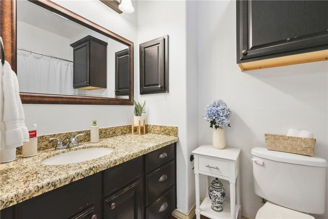 221 Capps Drive, College Station, TX 77845