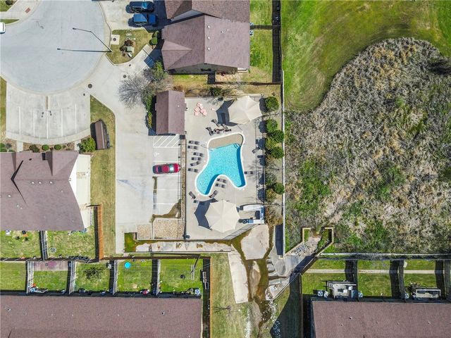 221 Capps Drive, College Station, TX 77845