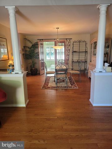 4802 RUSH DR, Pipersville, PA 18947