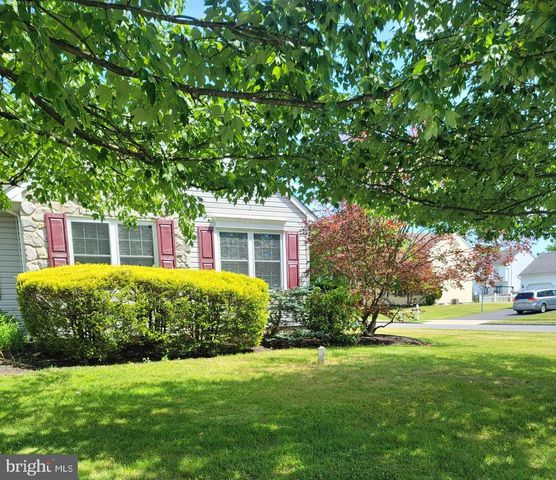4802 RUSH DR, Pipersville, PA 18947