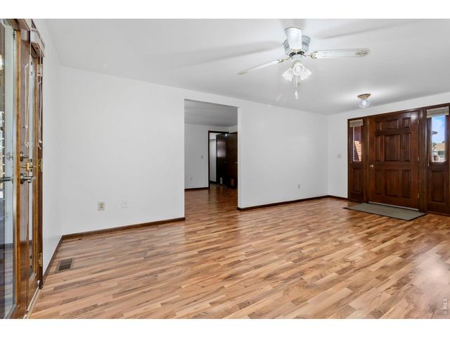 1407 Willow Dr, Berthoud, CO 80513