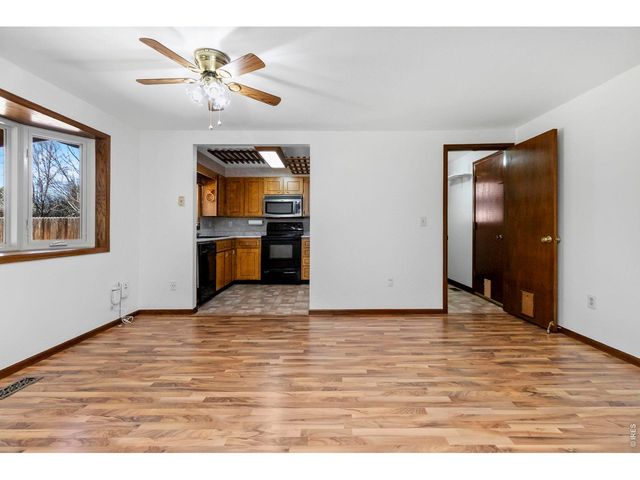 1407 Willow Dr, Berthoud, CO 80513