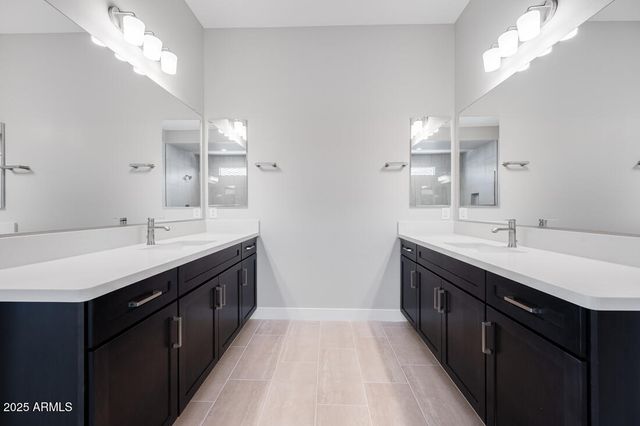 18147 W TANGLEWOOD Drive, Goodyear, AZ 85338