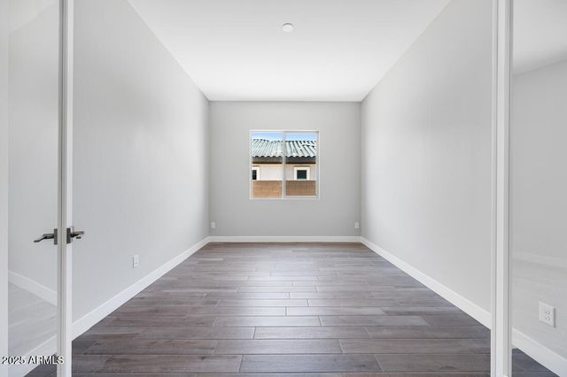 18147 W TANGLEWOOD Drive, Goodyear, AZ 85338