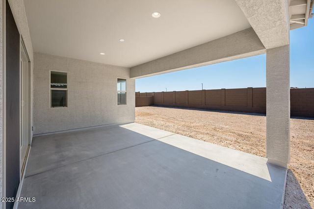 18147 W TANGLEWOOD Drive, Goodyear, AZ 85338