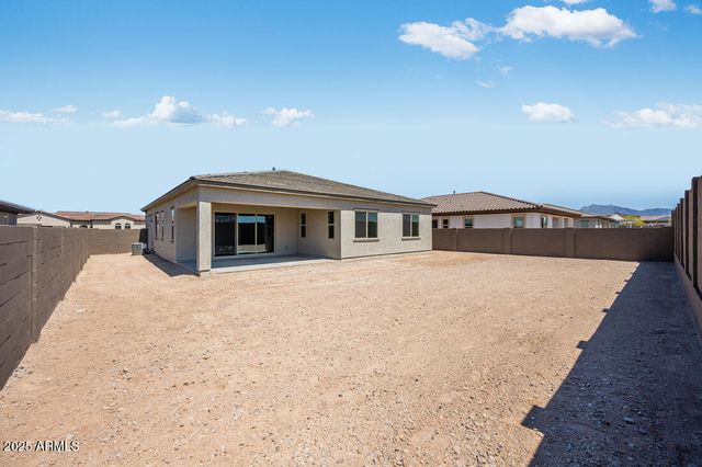 18147 W TANGLEWOOD Drive, Goodyear, AZ 85338