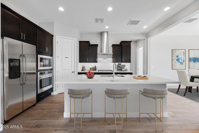 18147 W TANGLEWOOD Drive, Goodyear, AZ 85338