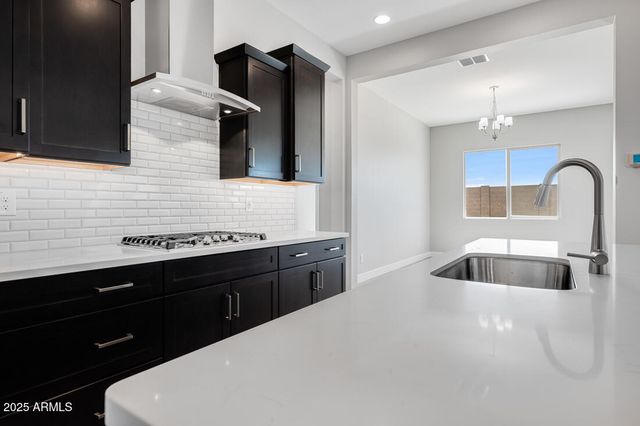 18147 W TANGLEWOOD Drive, Goodyear, AZ 85338