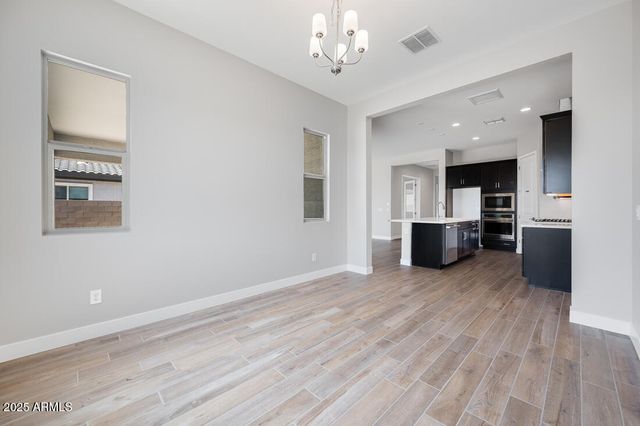 18147 W TANGLEWOOD Drive, Goodyear, AZ 85338