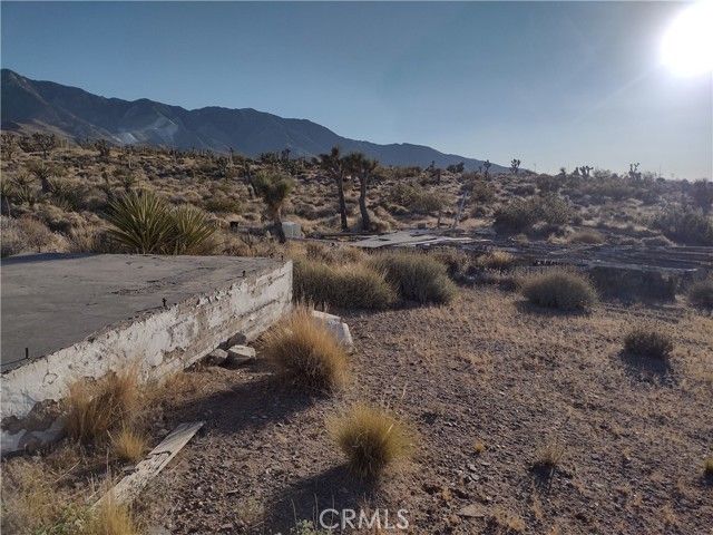 15 Tate Lane, Lucerne Valley, CA 92356