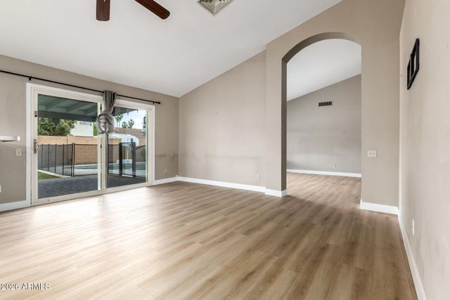 1714 W MANOR Street, Chandler, AZ 85224